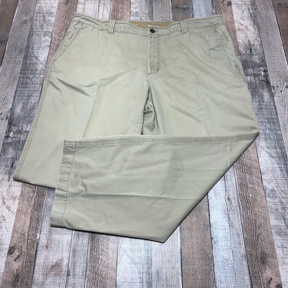 LL Bean Chino Pants Mens 42x30 Khaki Tan Cotton Twill Relaxed Fit Gorpcore